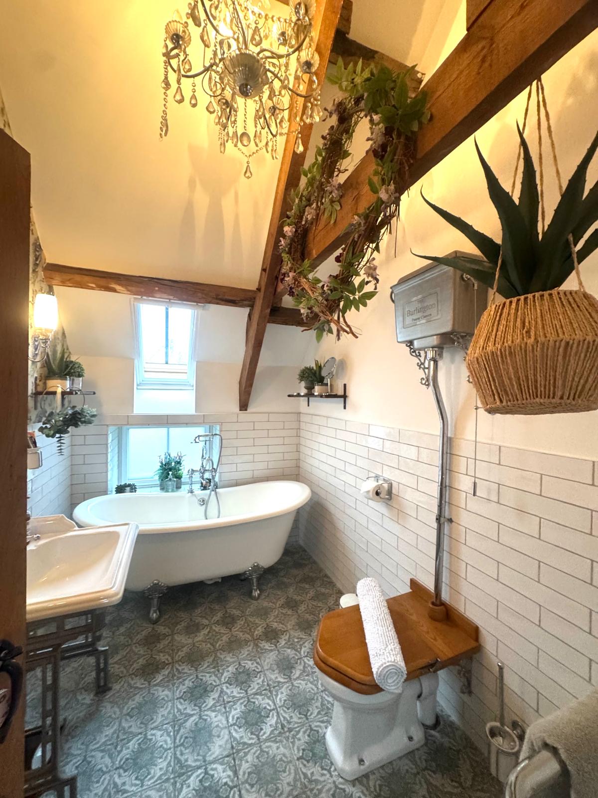 93649639-aa6b-4cd4-8653-9c873a35824b