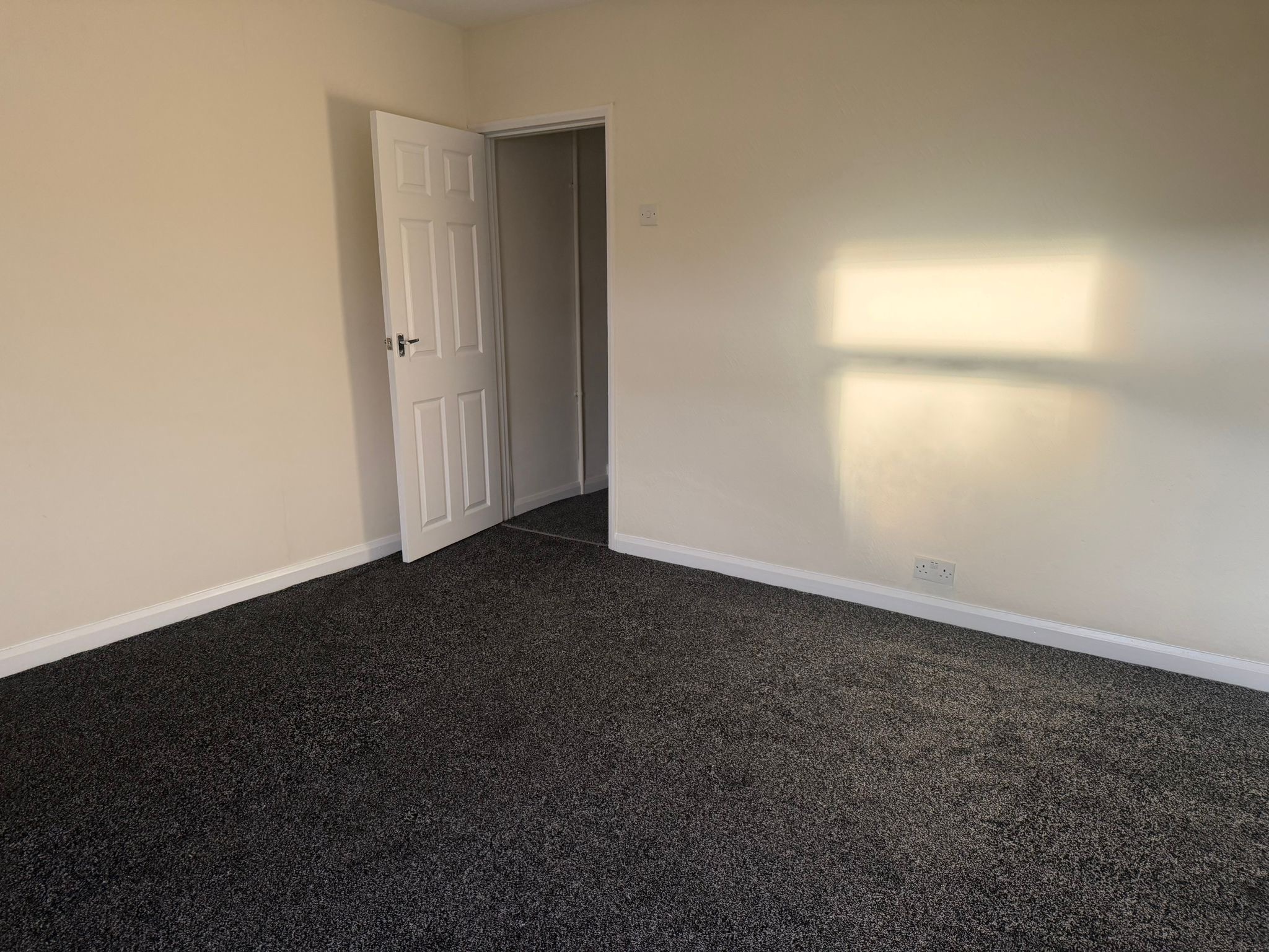 B027112F-95B9-480F-958F-9032B2CDD305