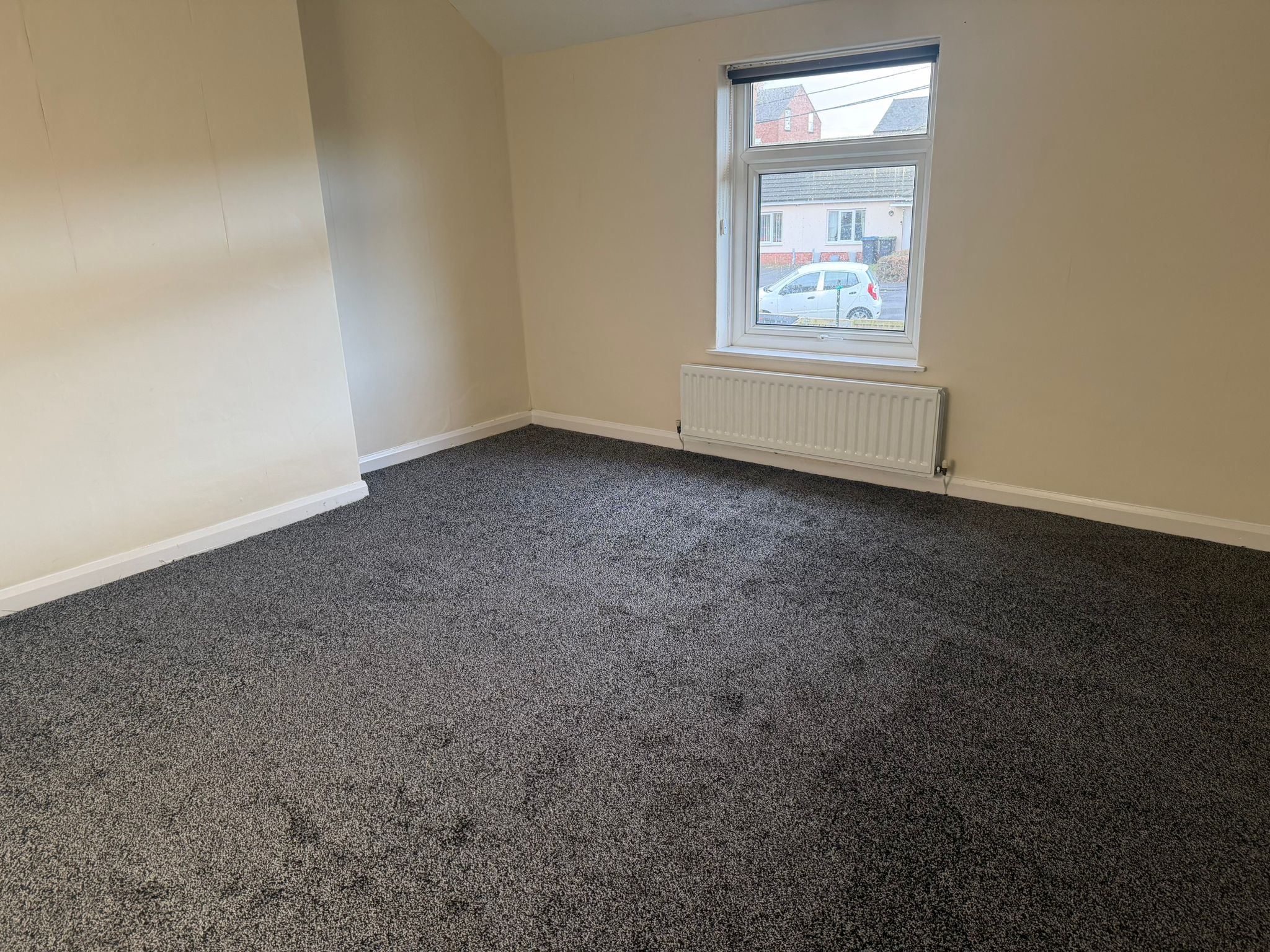 D6FDF2FB-4F5A-4978-BD7E-689C5BEF6FAE